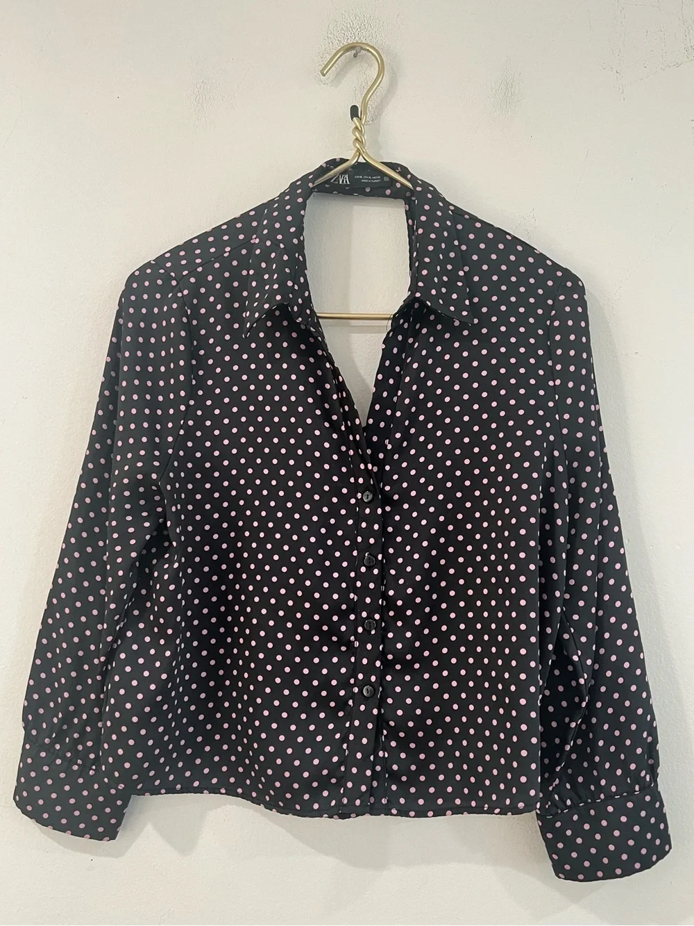 Zara Black Button-Down Shirt with Pink Polka Dots XL
